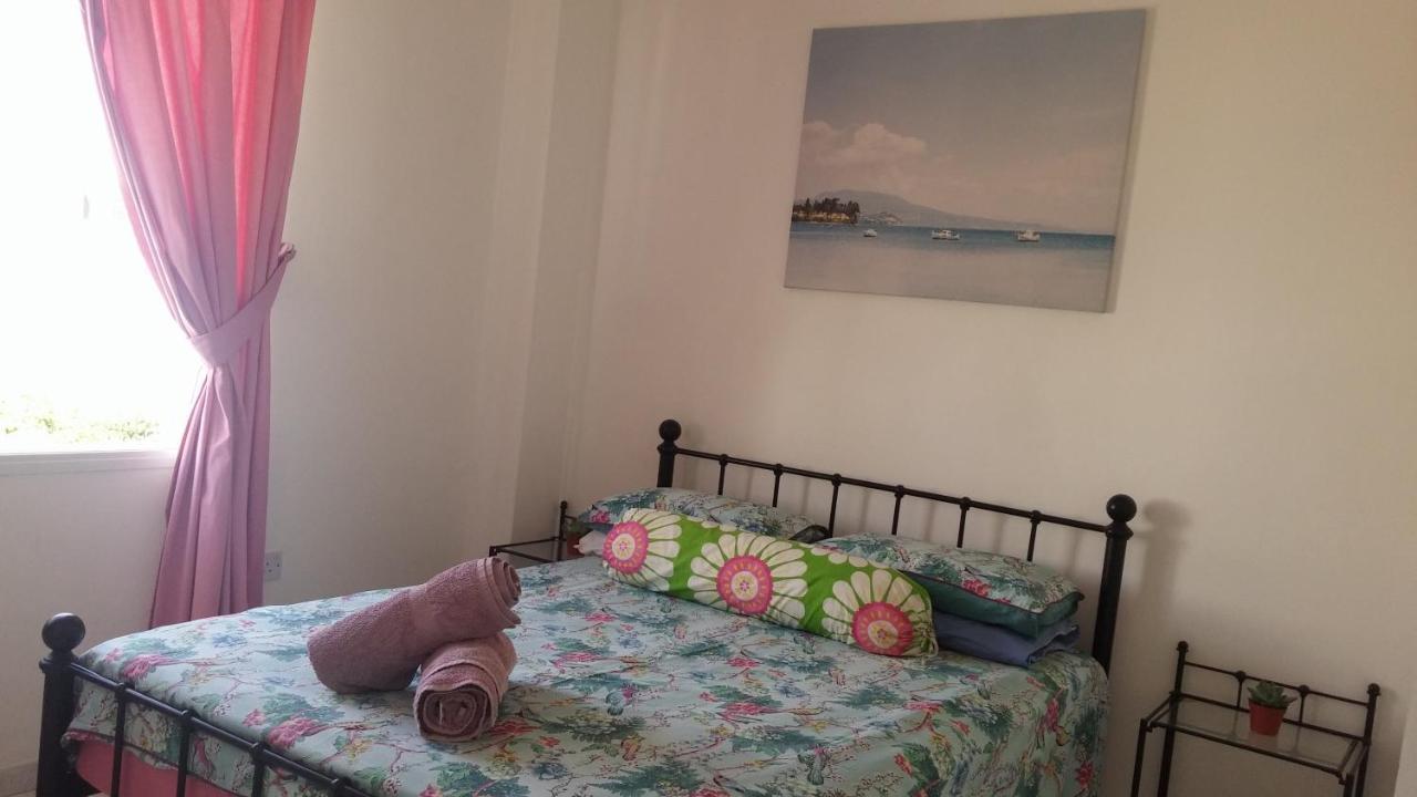 Athena And The Owl Beachside Apt パ フォス エクステリア 写真